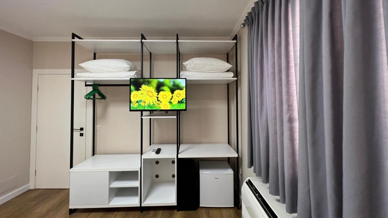טיראנה Vila 90 Boutique Hotel מראה חיצוני תמונה