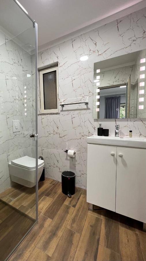 טיראנה Vila 90 Boutique Hotel מראה חיצוני תמונה