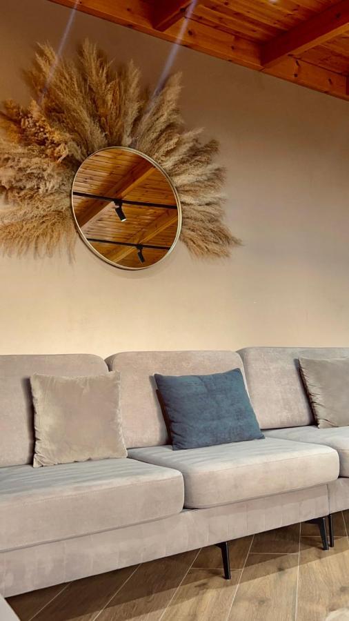 טיראנה Vila 90 Boutique Hotel מראה חיצוני תמונה